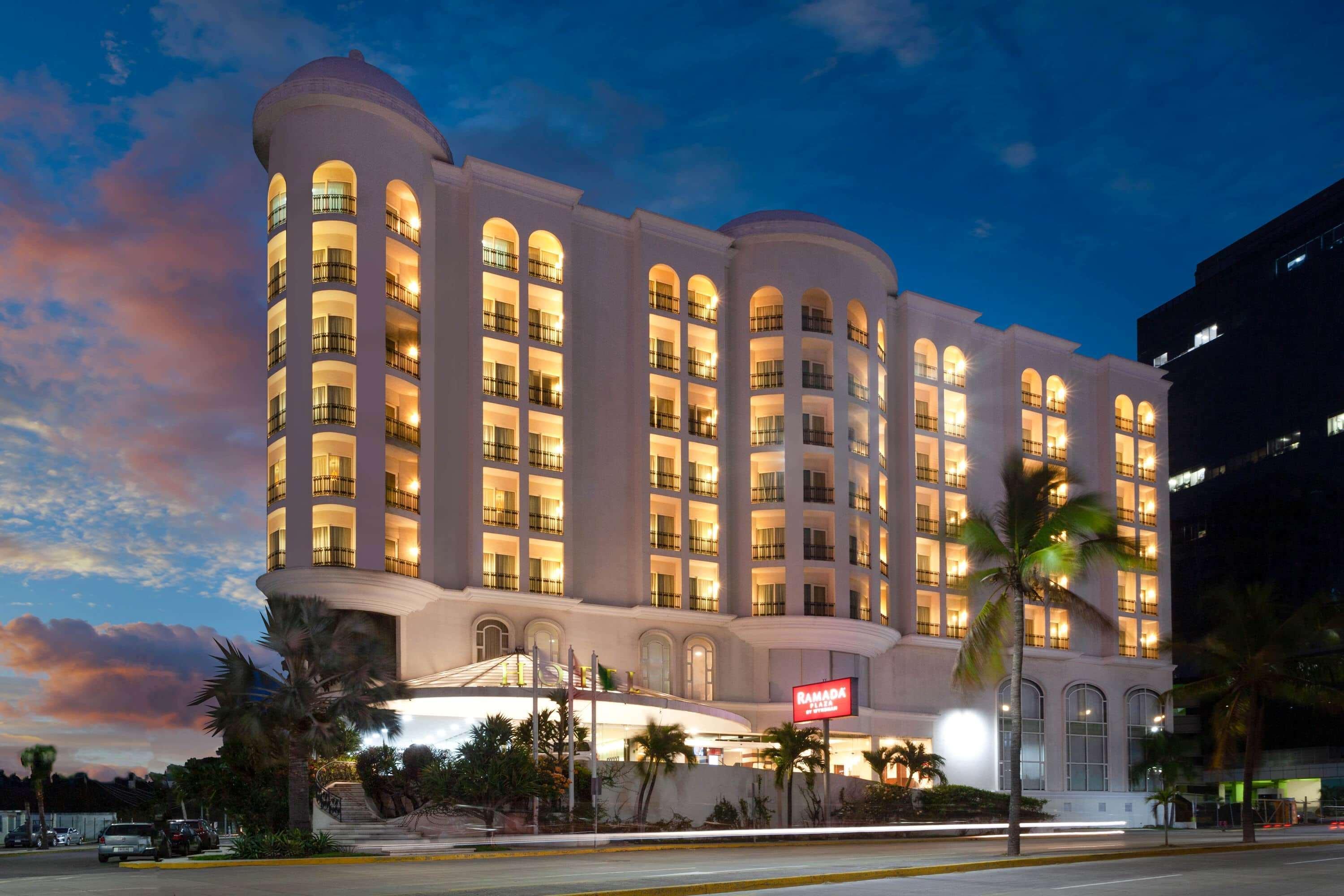 Ramada Plaza By Wyndham Veracruz Boca Del Rio Bagian luar foto