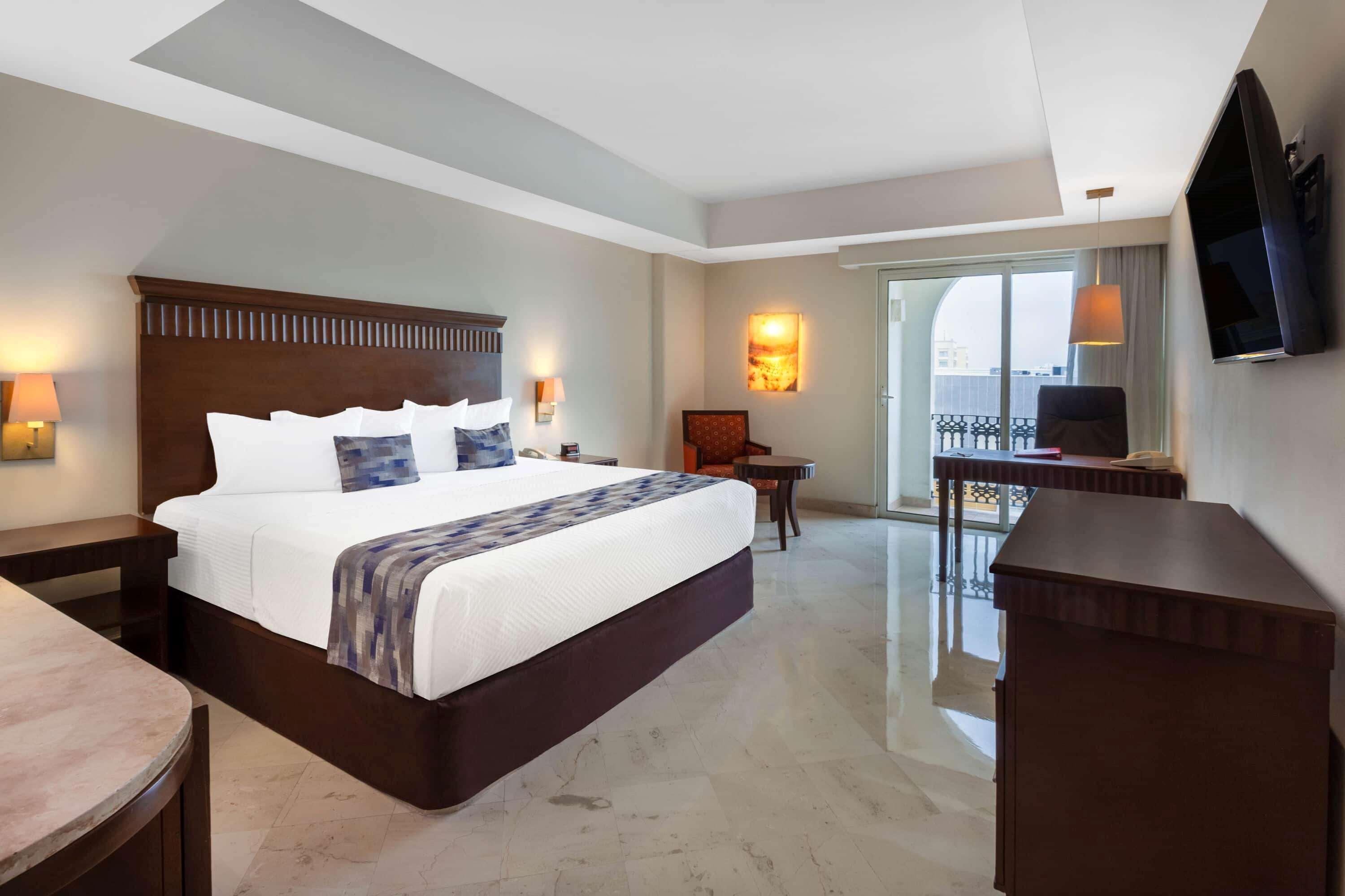 Ramada Plaza By Wyndham Veracruz Boca Del Rio Bagian luar foto