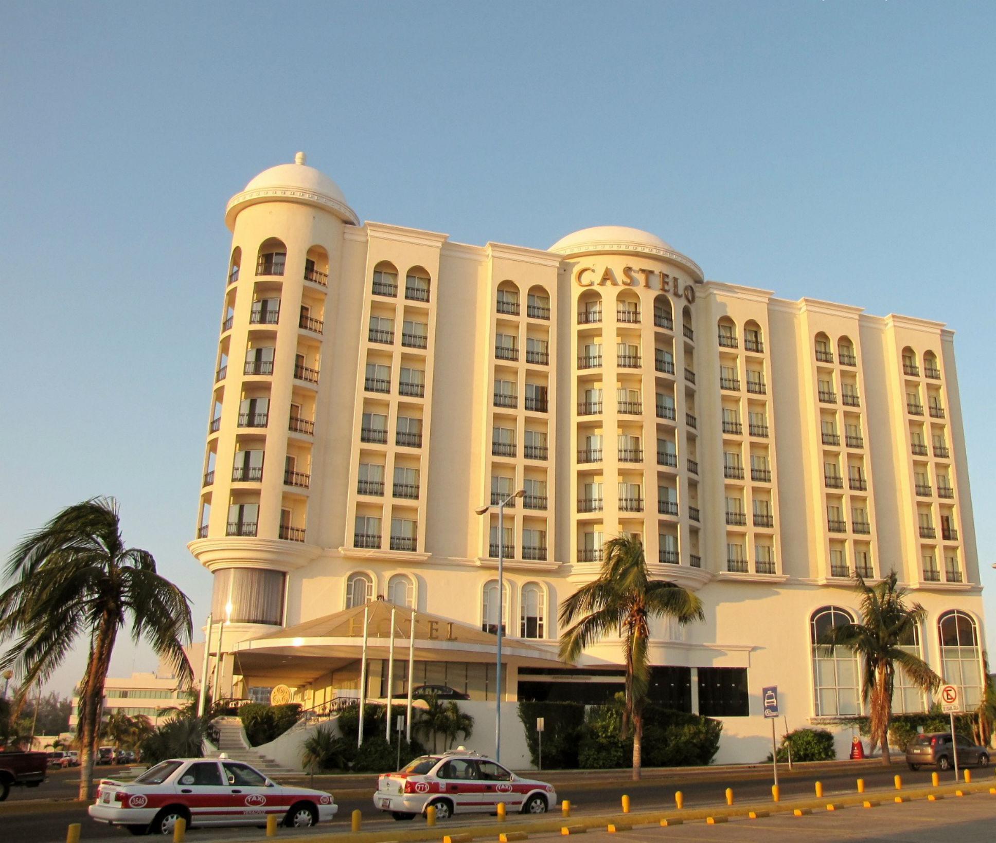 Ramada Plaza By Wyndham Veracruz Boca Del Rio Bagian luar foto