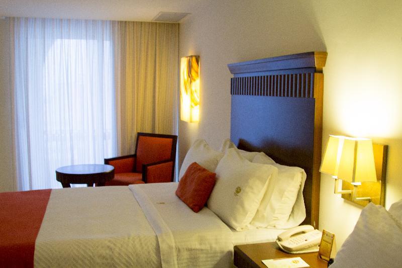 Ramada Plaza By Wyndham Veracruz Boca Del Rio Bagian luar foto